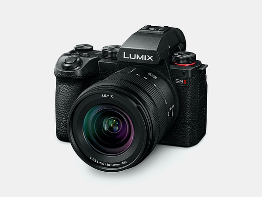 Panasonic LUMIX S5II